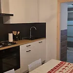 Rifugio Kristine 아파트 팔카데